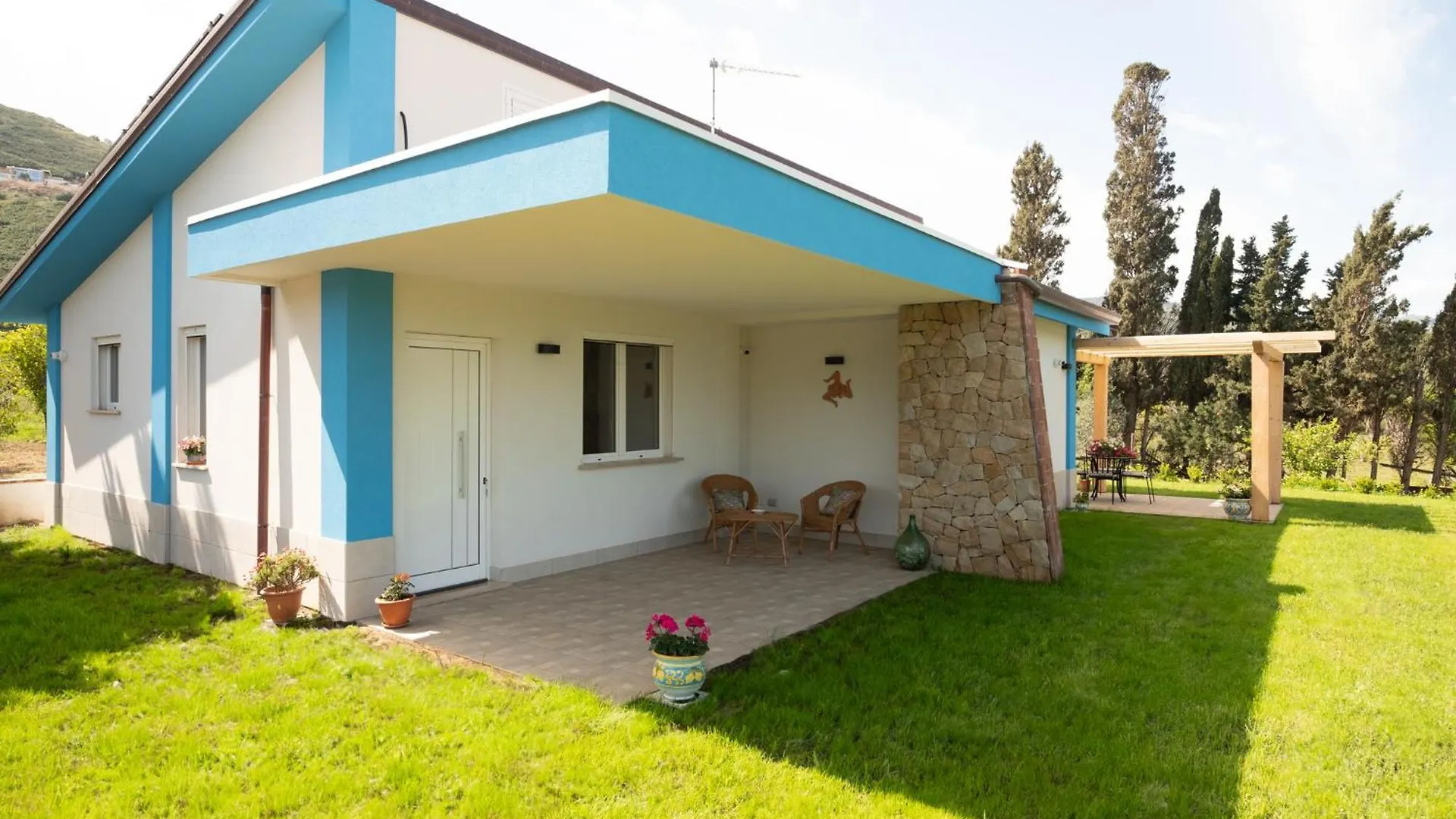 Casa Vacanze Verdemare Caronia 0*,  Italy