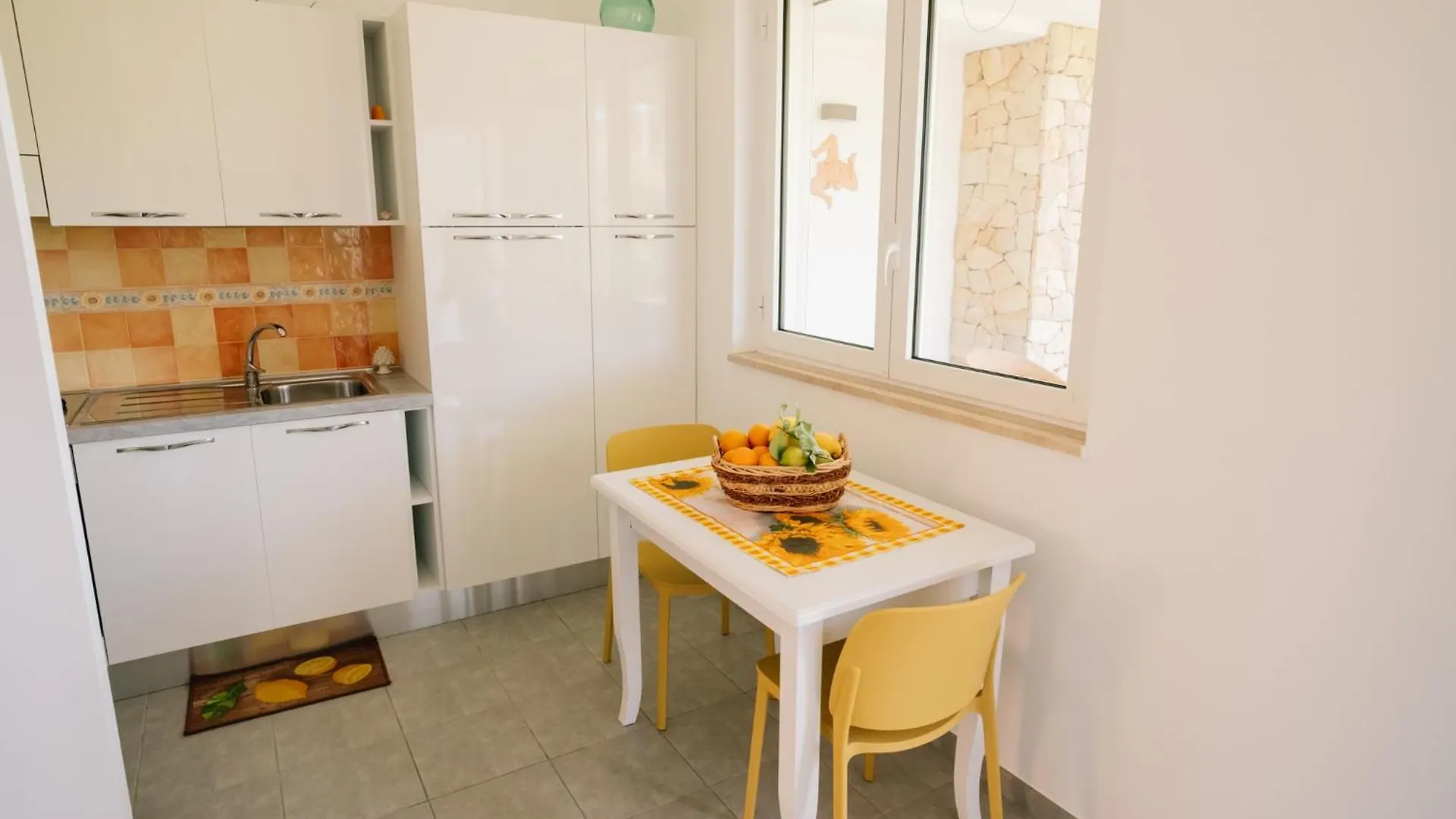 Holiday home Casa Vacanze Verdemare Caronia